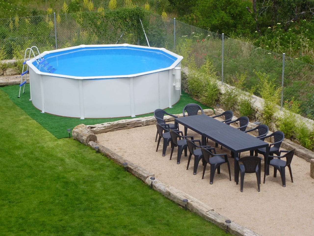 Garden and outdoors — Casa Los Tres Nogales country house (Castroserna de Arriba, Segovia)