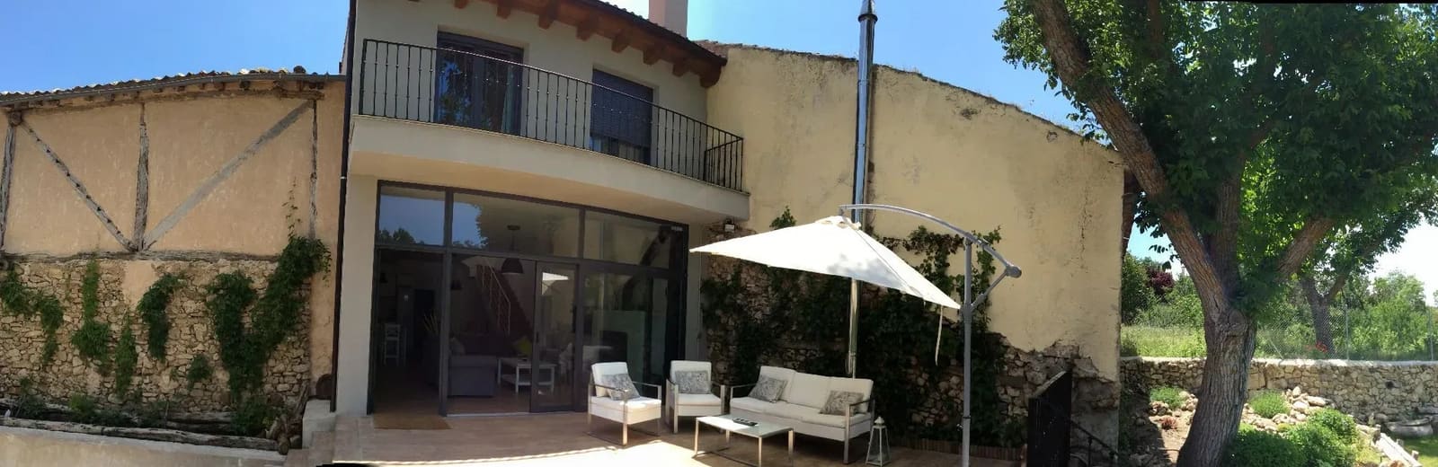 Garden and outdoors — Casa Los Tres Nogales country house (Castroserna de Arriba, Segovia)